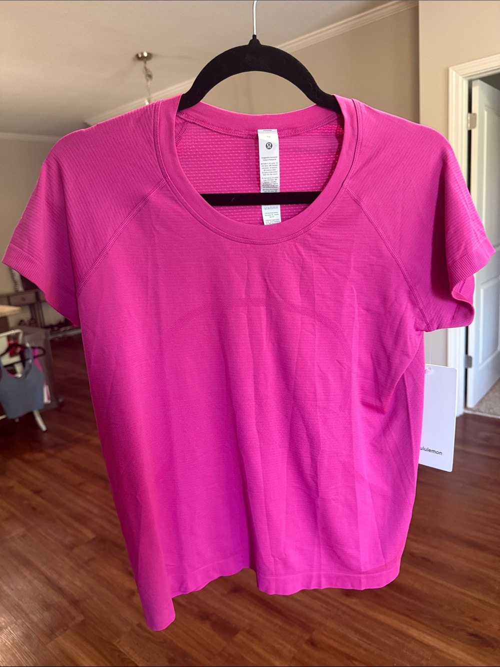 Swiftly Tech Short Sleeve 2.0 *Race